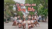 [MÚA QUẠT SIÊU CHẢNH TẠI PHỐ ĐI BỘ] EM ĐÂY CHẲNG PHẢI THÚY KIỀU l DANCE COVER BY BNT CREW